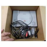 SONY PLAYSTATION SCPH-5501 & 1 CONTROLLER