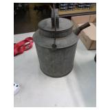 RAILROAD CAN / MARKED CMSTP & PRR