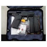 KELTEC P17 .22LR / NEW W 3 MAGAZINES