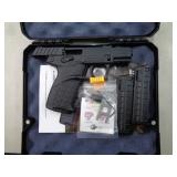 KELTEC P17 .22LR / NEW W 3 MAGAZINES