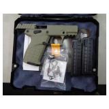 KELTEC P17 .22LR / NEW W 3 MAGAZINES