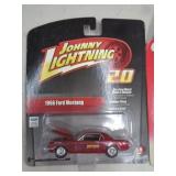 JOHNNY LIGHTNING MIB 66 MUSTANG 2011