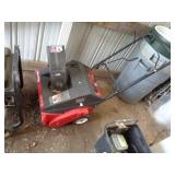 YARD MACHINE SNOWBLOWER 4.5HP 21"
