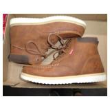 LEVIS BOOTS SZ 7