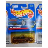 HOT WHEELS MIB 96 MUSTANG 1998