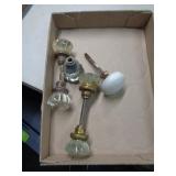 GLASS & PORCELAIN DOOR KNOBS