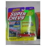 JOHNNY LIGHTNING MIB 68 CHEVELLE 1999