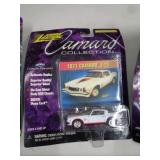 JOHNNY LIGHTNING MIB 77 CAMARO 1999