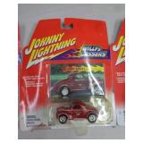 JOHNNY LIGHTNING MIB 1941 WILLYS 2001