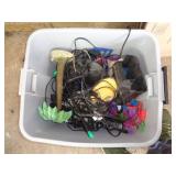 TOTE OF AQUARIUM ITEMS / ST