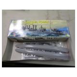 HMS CAMBELTOWN 1/240 REVELL