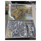 SHERMAN M4 1/35 DRAGON