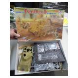 PANTHER D (PARTIAL BUILT) 1/35 DRAGON