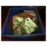 CRATE OF ALL 1977 LICENSE PLATES / UT