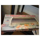 VACUUM SEALER