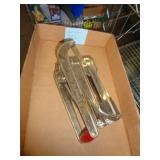 FRENCH FRY CUTTER