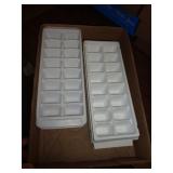 4 PLASTIC ICE TRAYS
