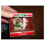 COCA COLA SNOW GLOBE