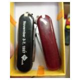 2 - POCKET KNIVES