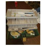 TACKLE BOX W PENS & DRAWING ITEMS / UT