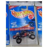 HOT WHEELS MIB -  NISSAN TRUCK 1995