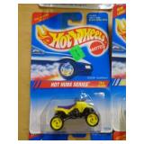 HOT WHEELS MIB -SUZUKI 1994