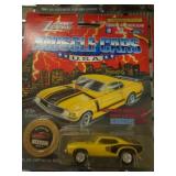 JOHNNY LIGHTNING MIB - 71 HEMI CUDA 1994