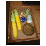 POTTERY & GLASSWARE