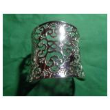 CUFF BRACELET