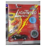 JOHNNY LIGHTNING MIB CUSTOM MAKE SHARK 1995