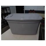 20 GAL. TOTE W LID / UT