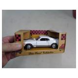 1/32 DIECAST MUSTANG