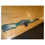 VINTAGE WOOD TOY RIFLE