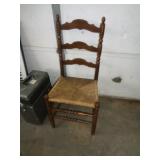 LADDER BACK CHAIR / LW