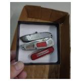 3 - POCKET KNIVES