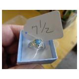 COSTUME RING SZ 7.5