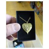 ANGEL NECKLACE