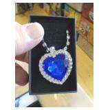 HEART NECKLACE