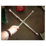 4 WAY TIRE TOOL / UT