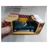 1/32 DIECAST CORVETTE STINGRAY