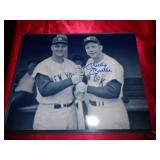 MICKEY MANTLE SIGNED 8X10 W COA