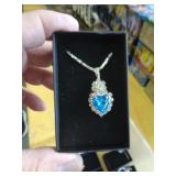 HEART NECKLACE