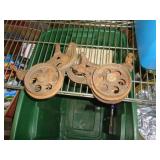 METAL PULLEYS