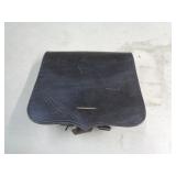LEATHER CIVIL WAR TYPE AMMO POUCH