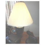 2 - MATCHING LAMPS / LR