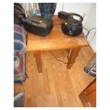 2 - MATCHING NIGHTSTANDS / LR