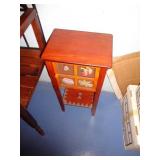 SMALL CABINET / BM
