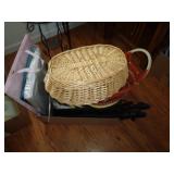 BASKET & MISC / LR
