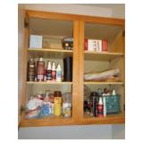 CONTENTS OF SHELVES / ENTRYWAY