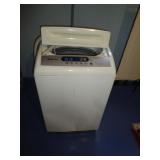MAGIC CHEF WASHING MACHINE / BM